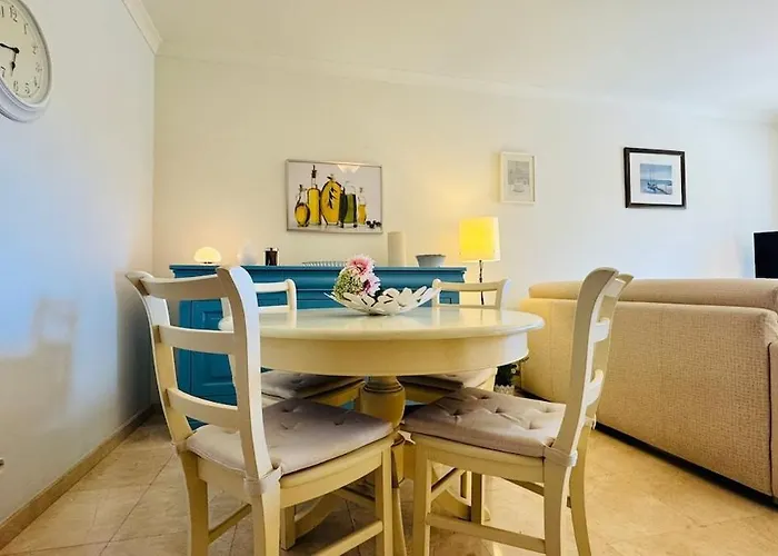 Sweet Portas Da Rocha 1-bedroom Apartment